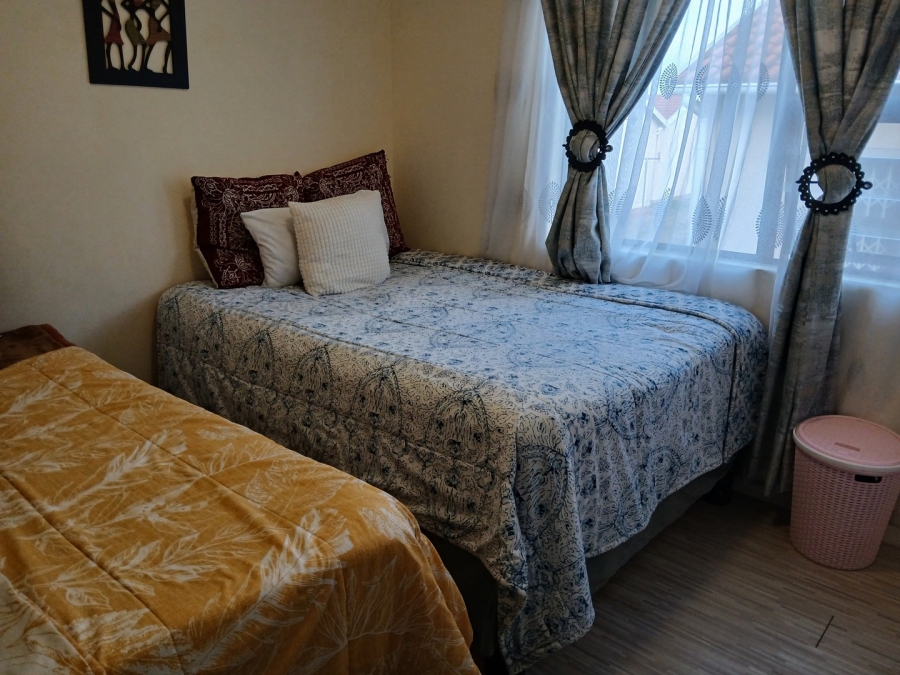3 Bedroom Property for Sale in Cove Rock Eastern Cape